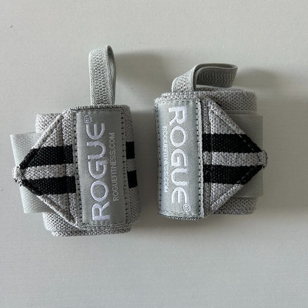Rogue Fitness Wrist Wraps, Gray and Black